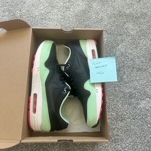 Air max 1 FB “Yeezy”